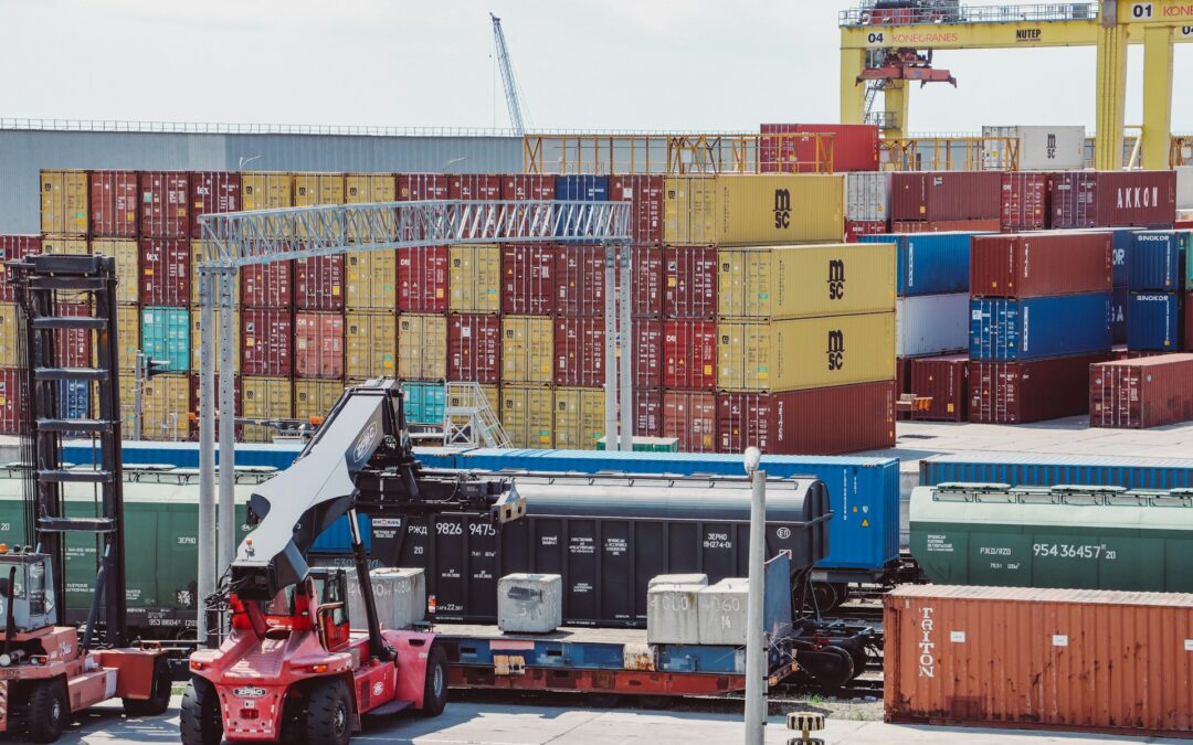 Wat is de goedkoopste manier om goederen te laten transporteren?